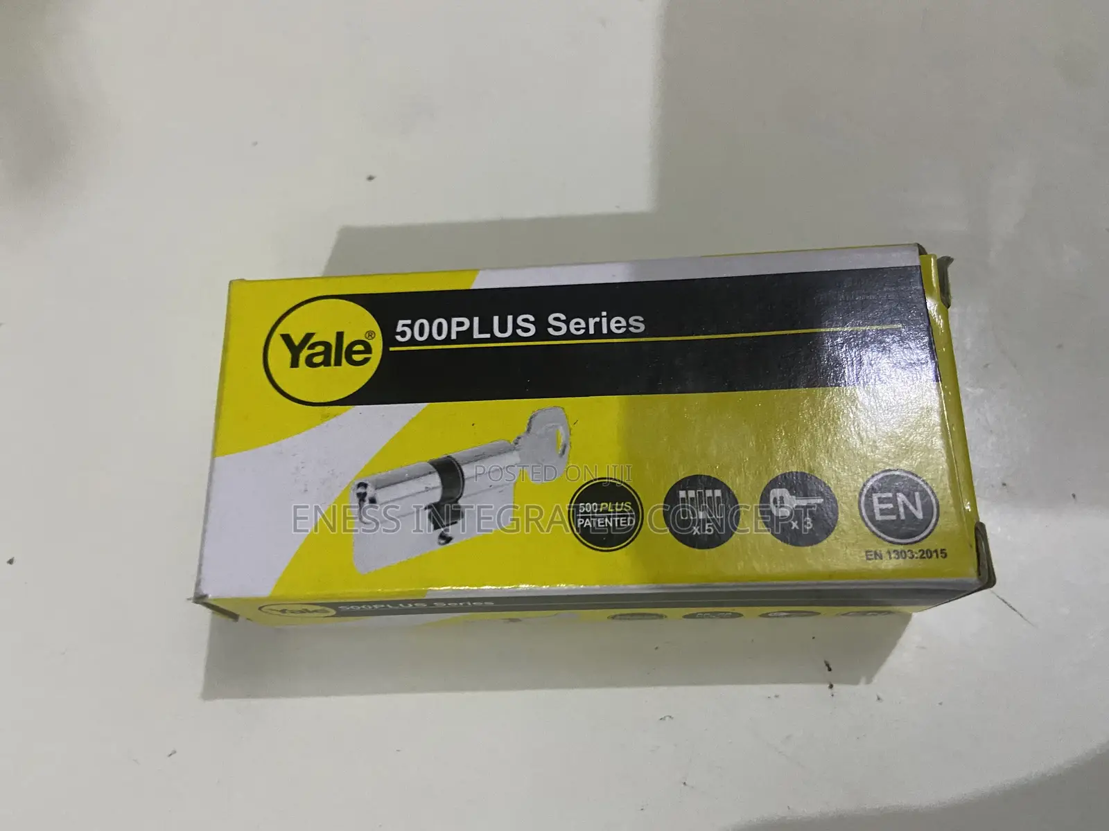 Yale Cylinder Lock Set