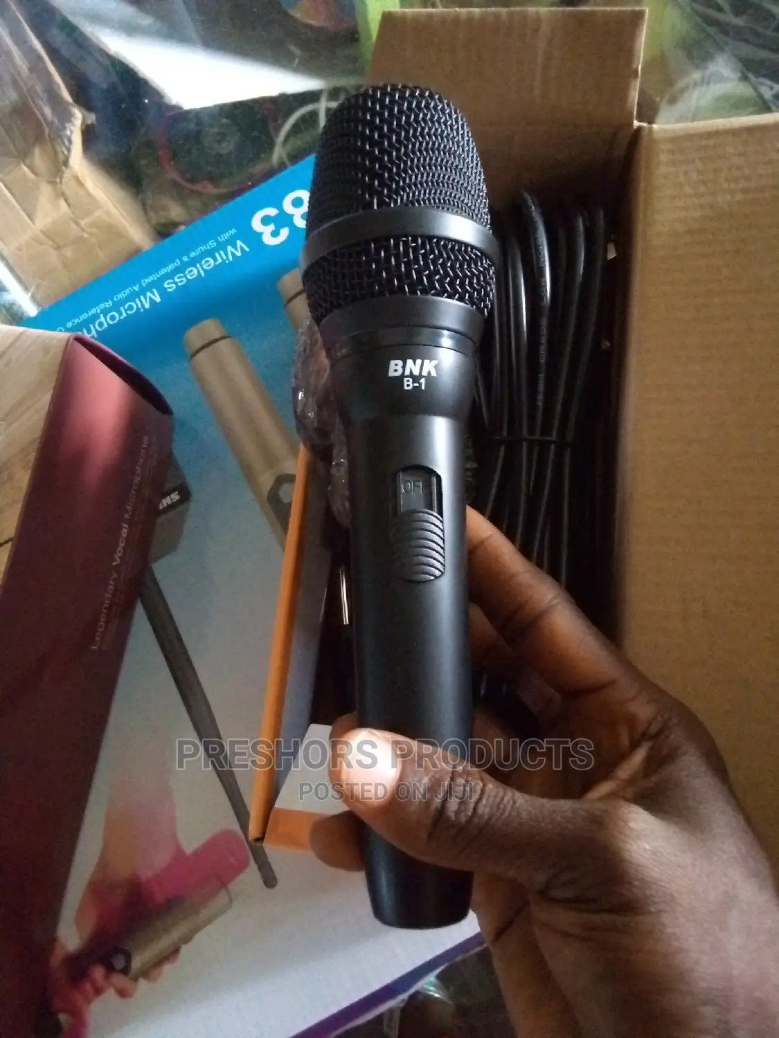 Original BNK -B1 Professional Wired Microphone