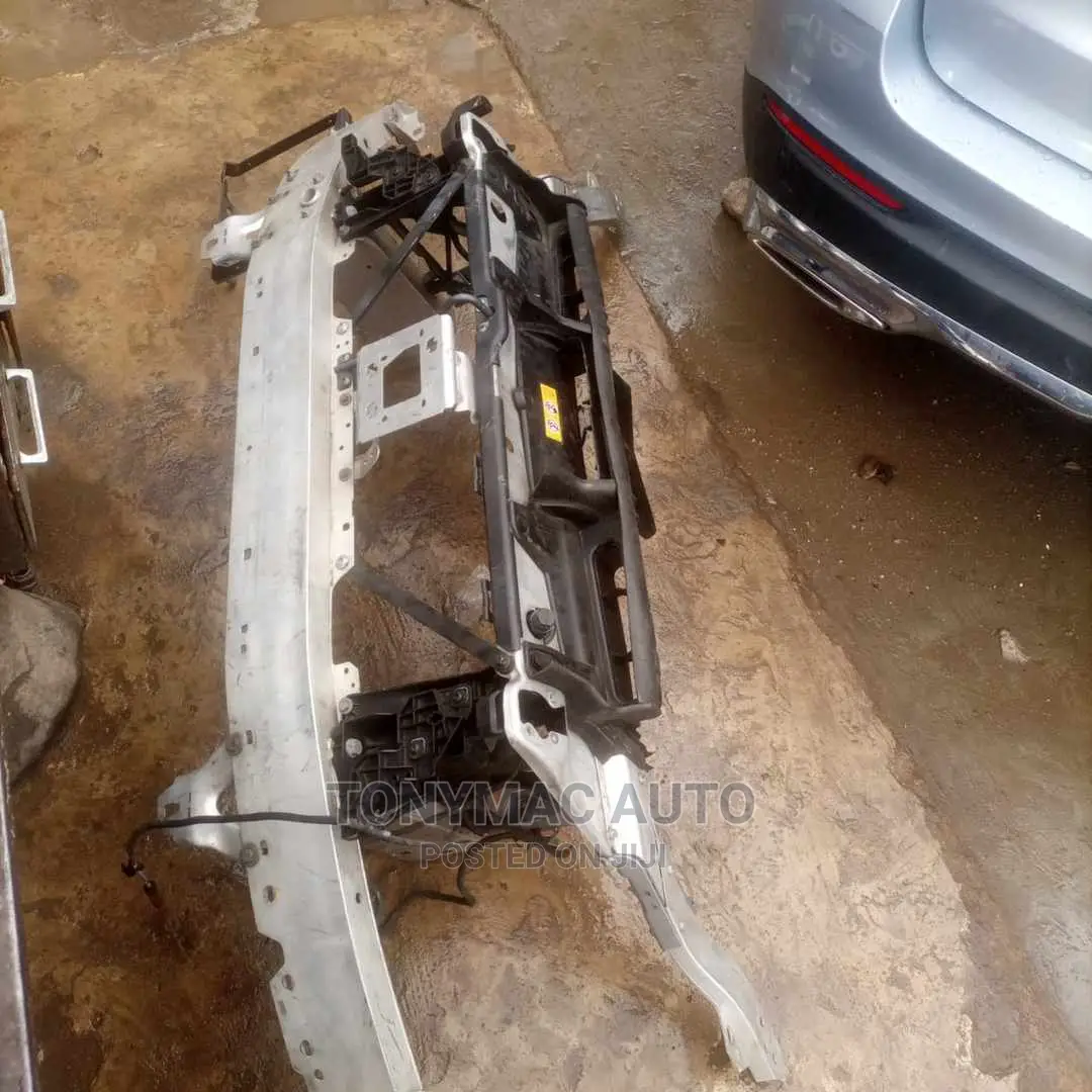Mercedes-Benz GLC300 2017-2021 Front Cuts