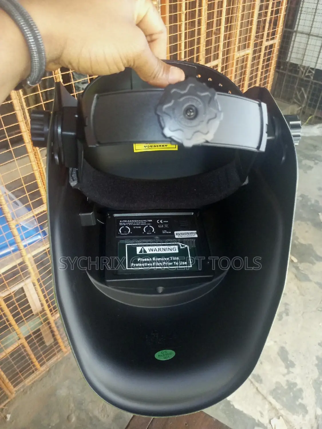 Auto Darkening Welding Helmet