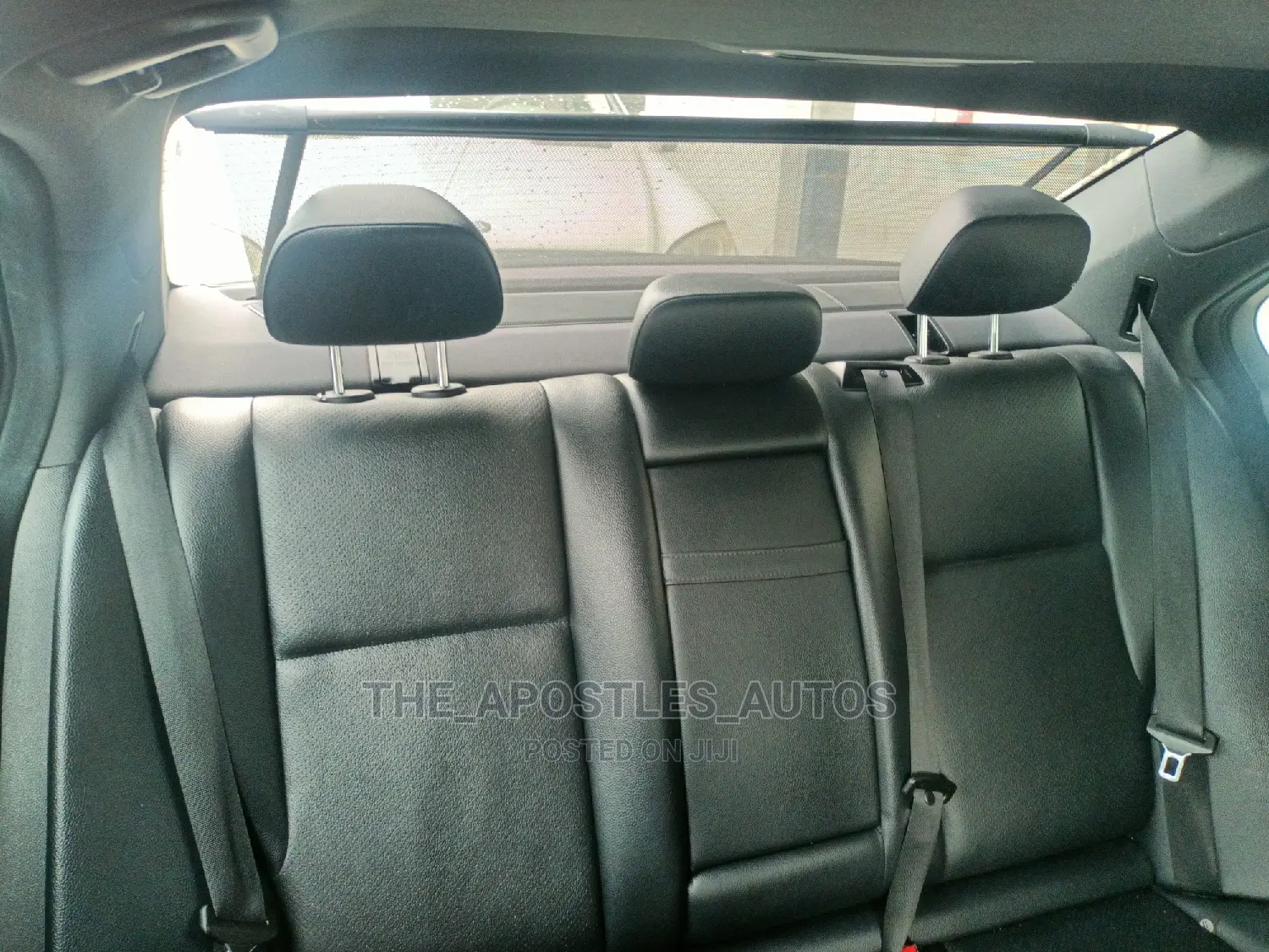 Mercedes-Benz C300 2010 Black