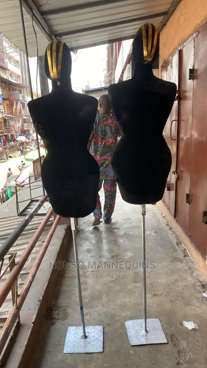 FULLY PINNABLE Black Body Female Dressform