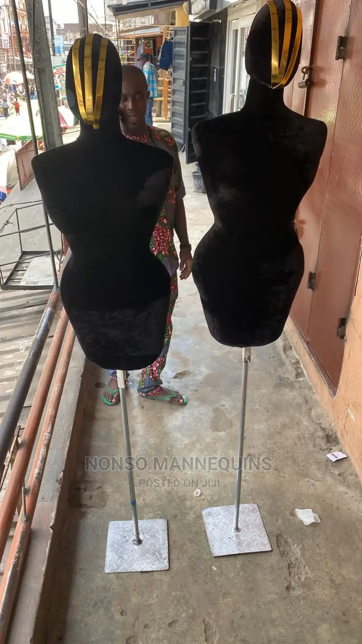 FULLY PINNABLE Black Body Female Dressform
