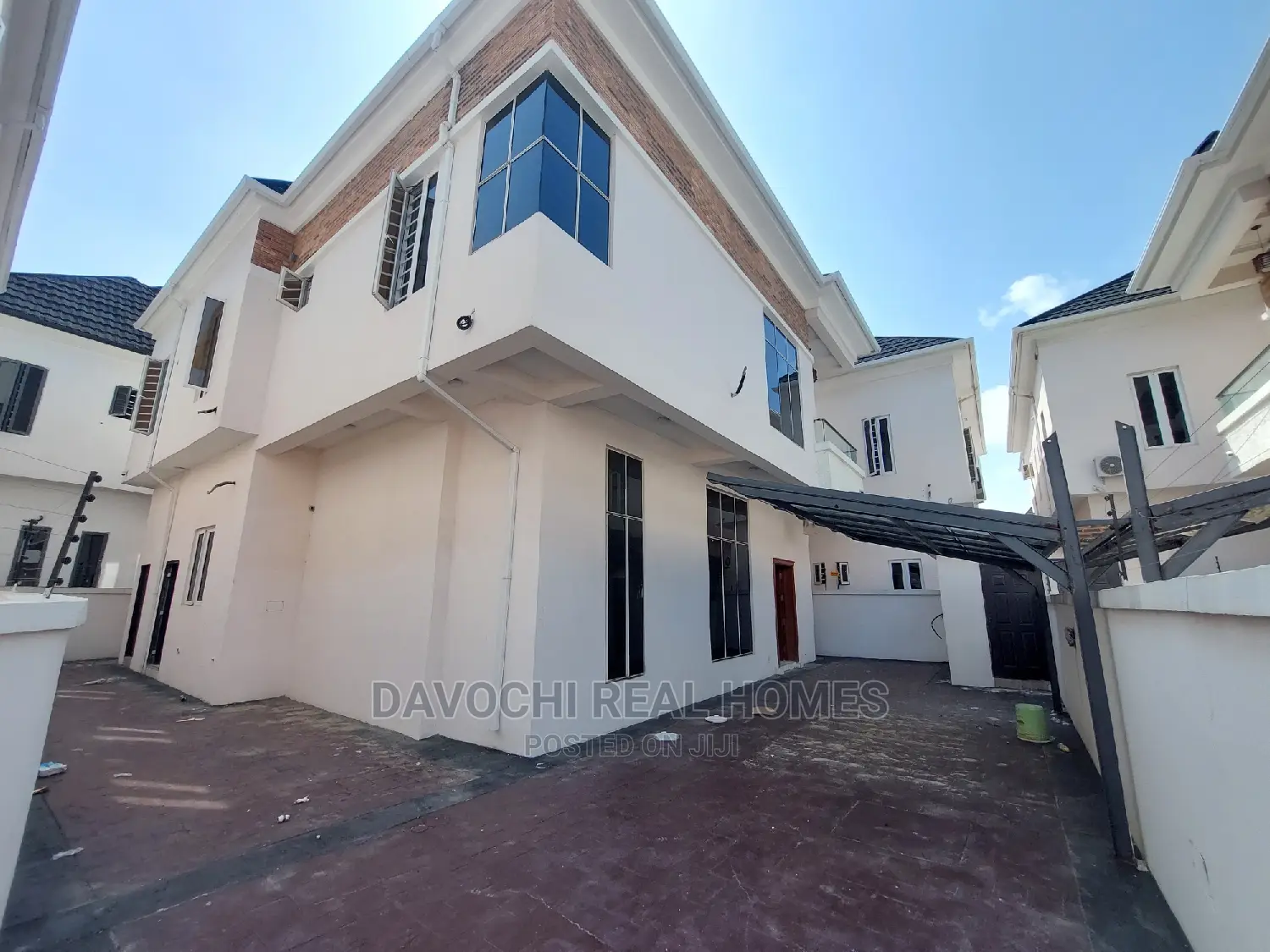 5bdrm Duplex in Chevron Second Toll, Lekki for rent