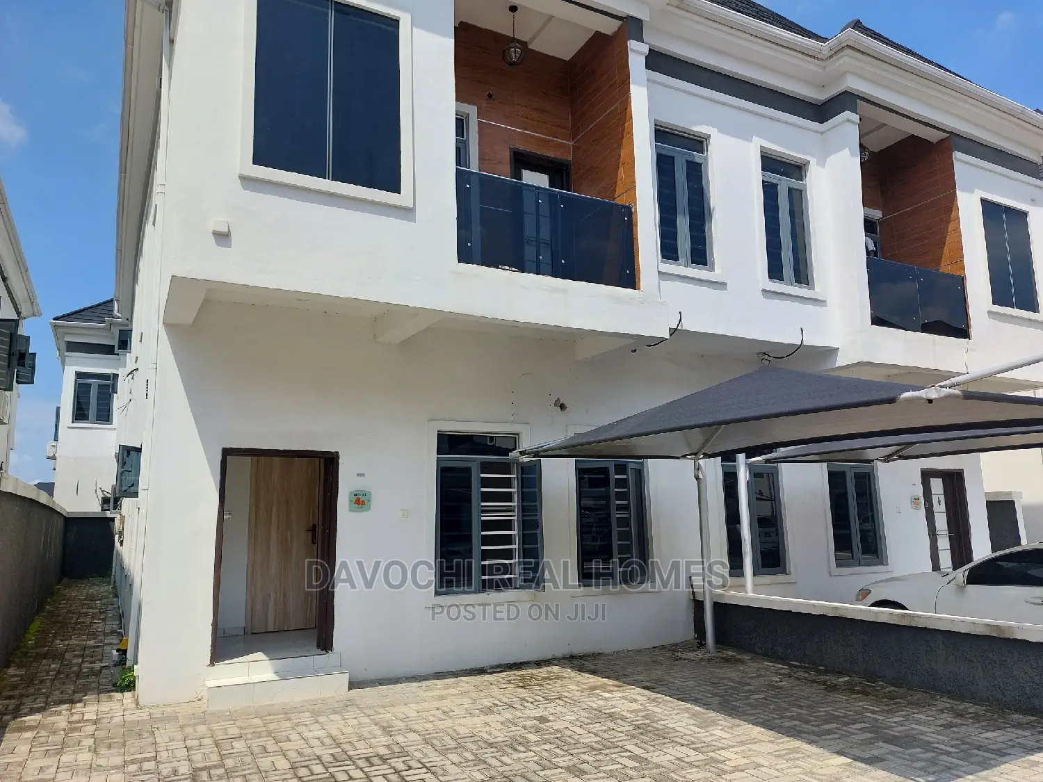4bdrm Duplex in Chevron Second Toll, Lekki for rent