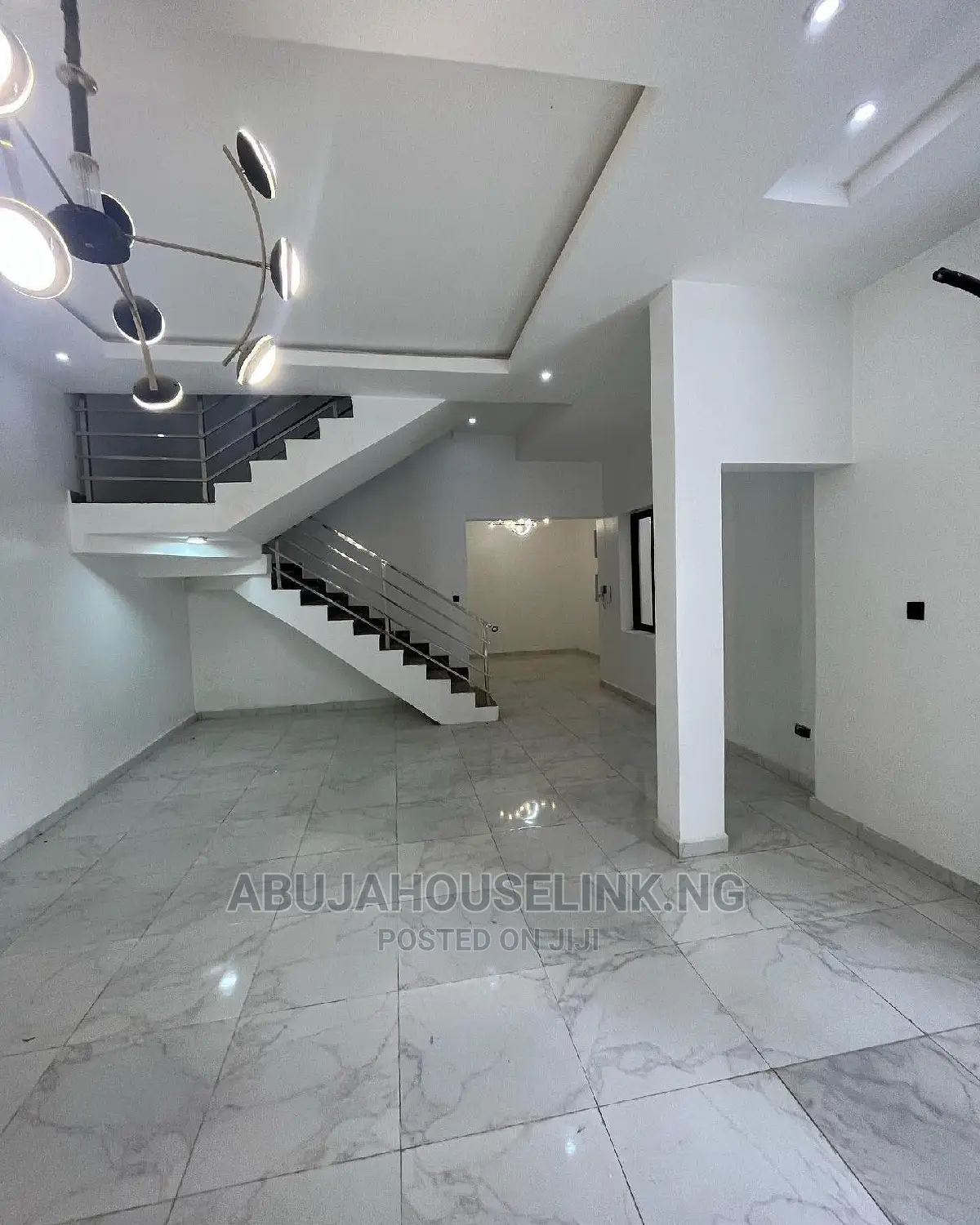 4bdrm Townhouse/Terrace in Asokoro Abuja for Sale