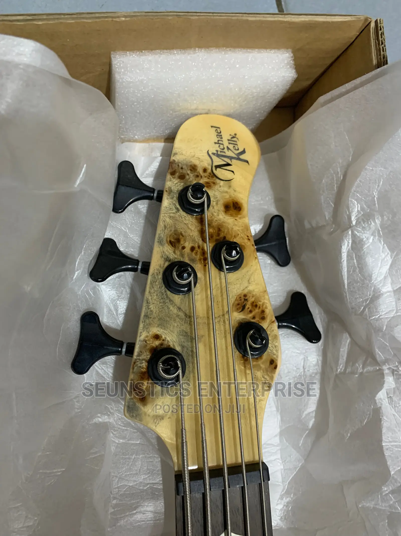 Quality Michael Kelly Pinnacle 5 Five String Bass Guitar