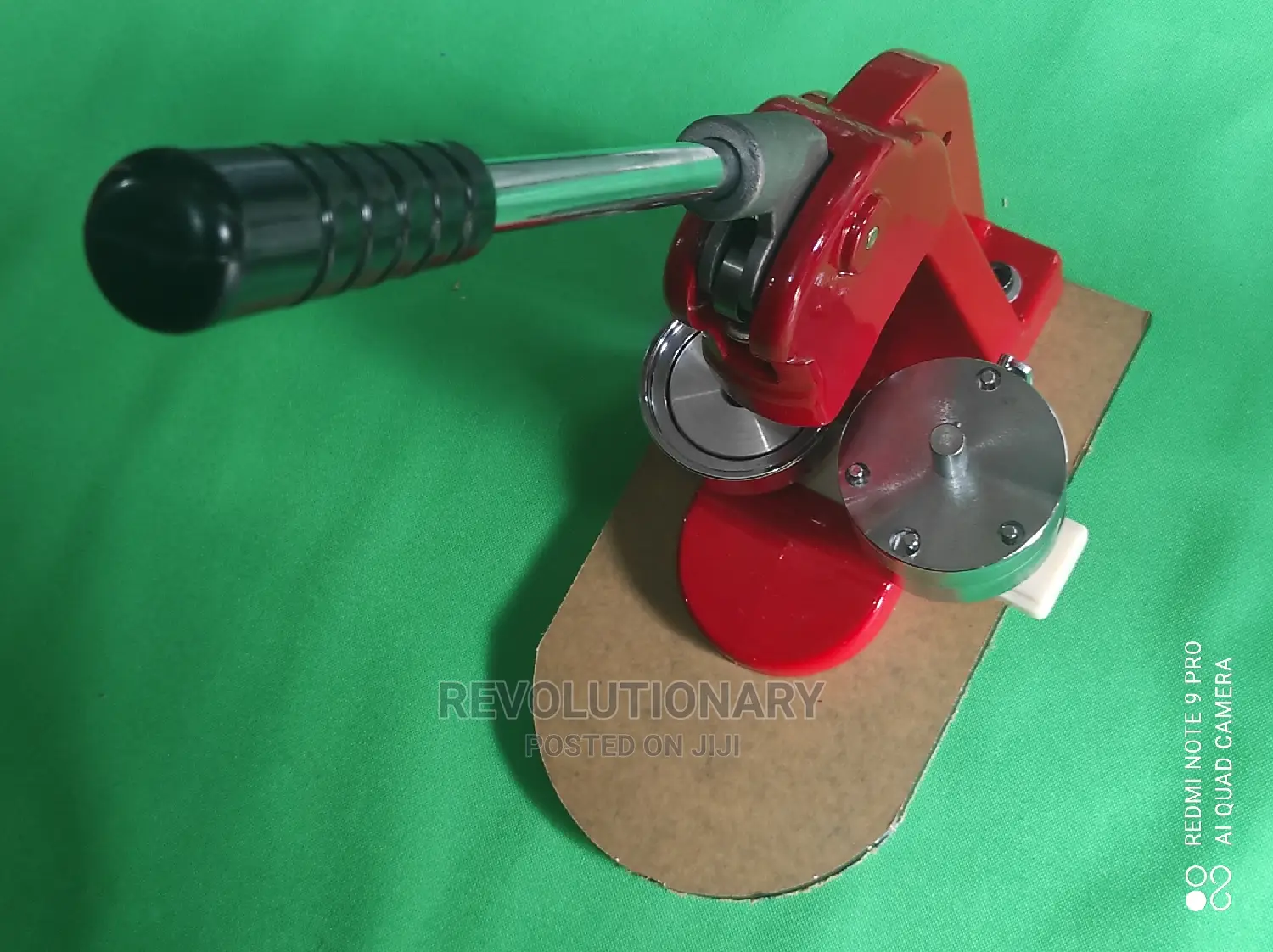 Badge Machine, 44mm/58mm