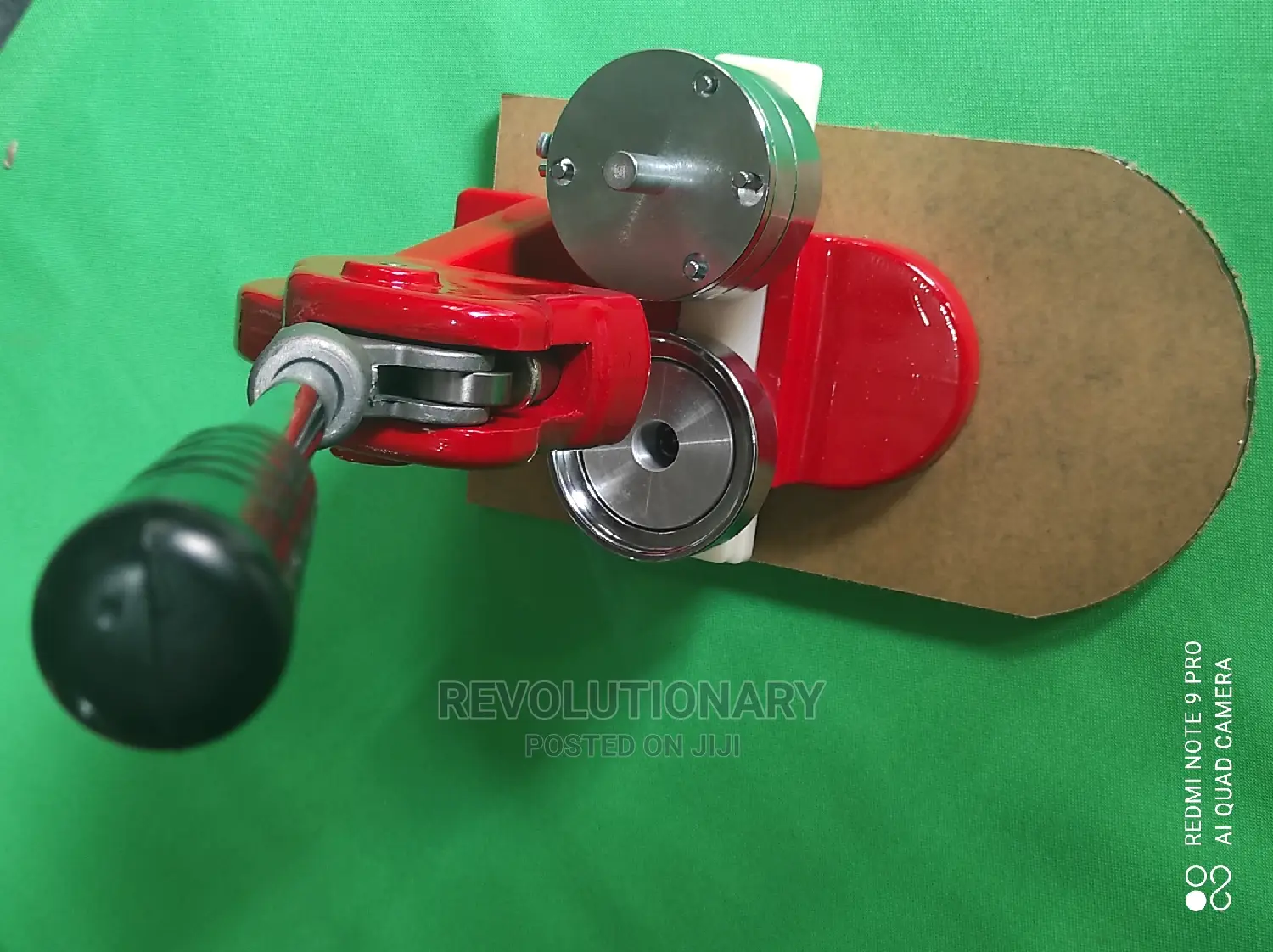 Badge Machine, 44mm/58mm