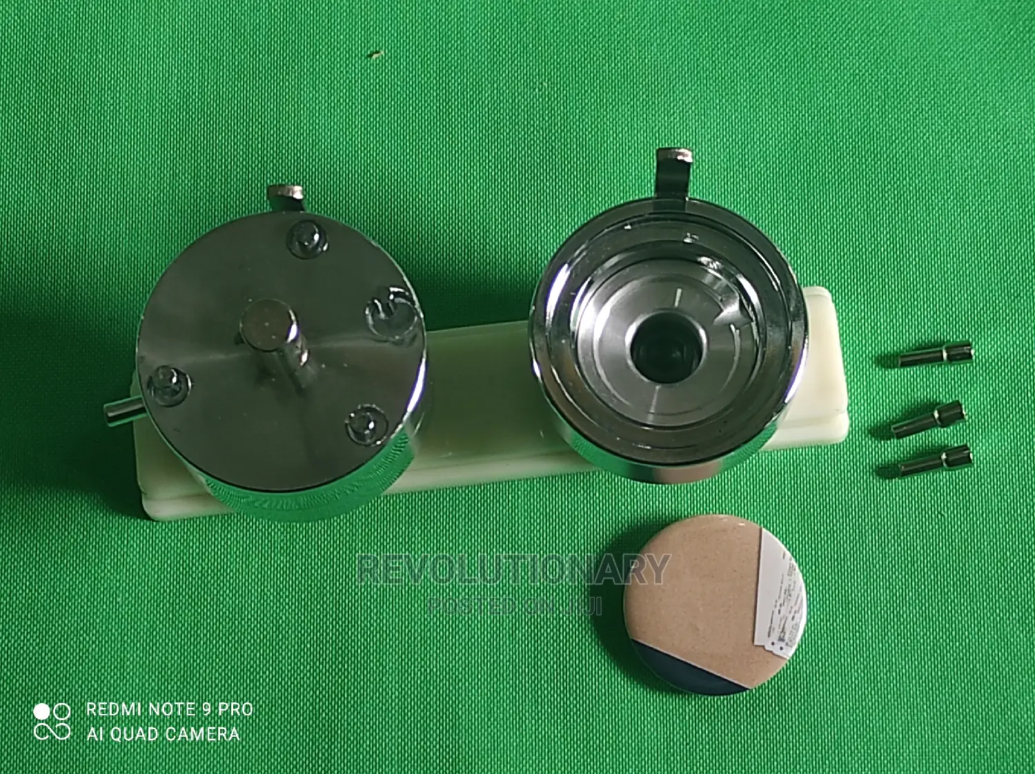 Badge Making Mould