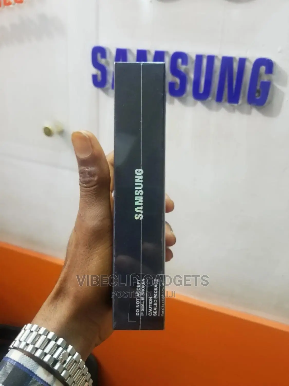 New Samsung Galaxy S21 Ultra 5G 256 GB Purple