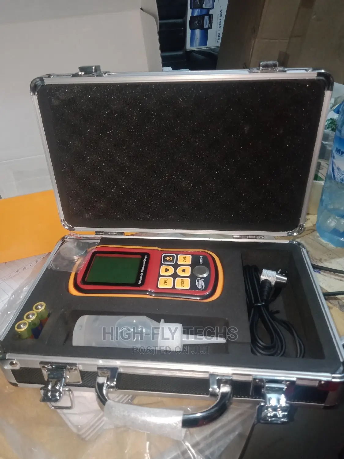 Benetech Ultrasonic Thickness Guage