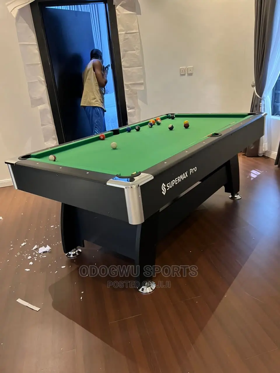 Neat Foreign Snooker N2845