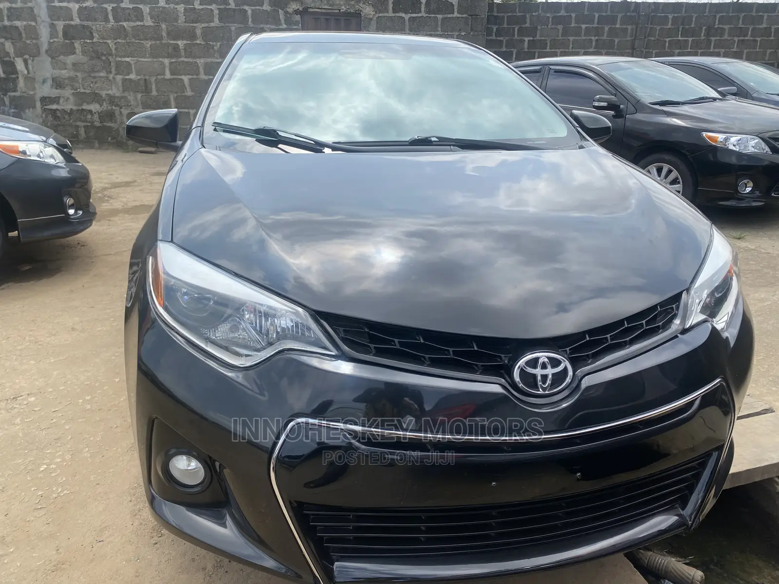 Toyota Corolla 2015 Black