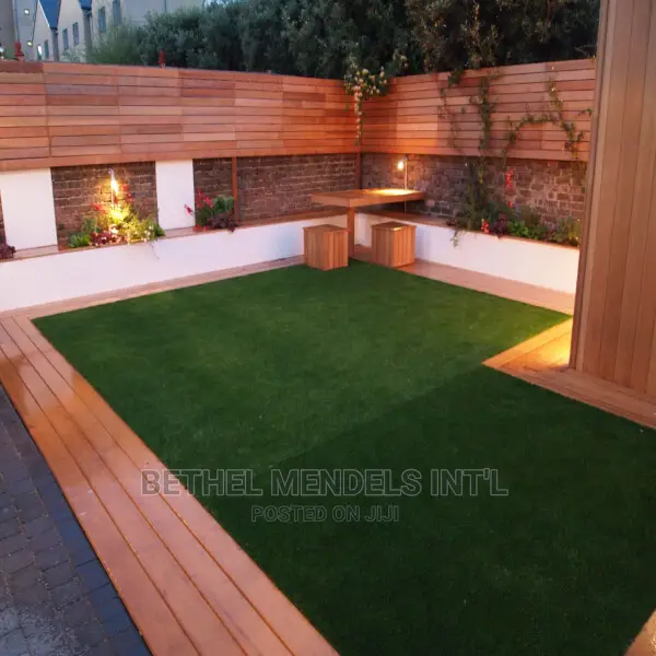 Fake Carpet Grass 15mm | Wholesalers Wanted Nationwide