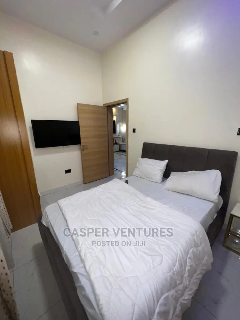 Exclusive Spacious 4bedroom Villa in Lekki for Short Let