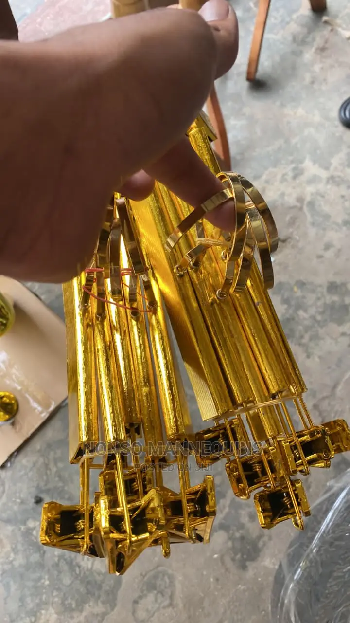 Gold Luxury Clip Hangers Packs