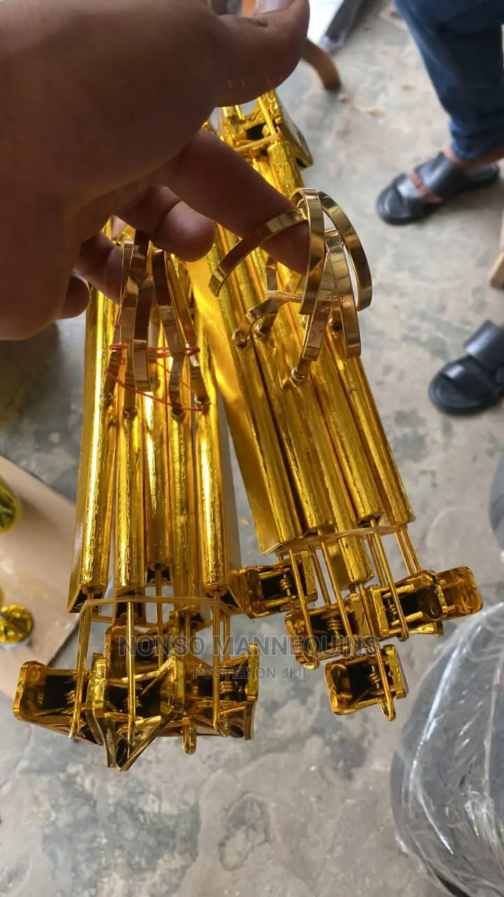Gold Luxury Clip Hangers Packs