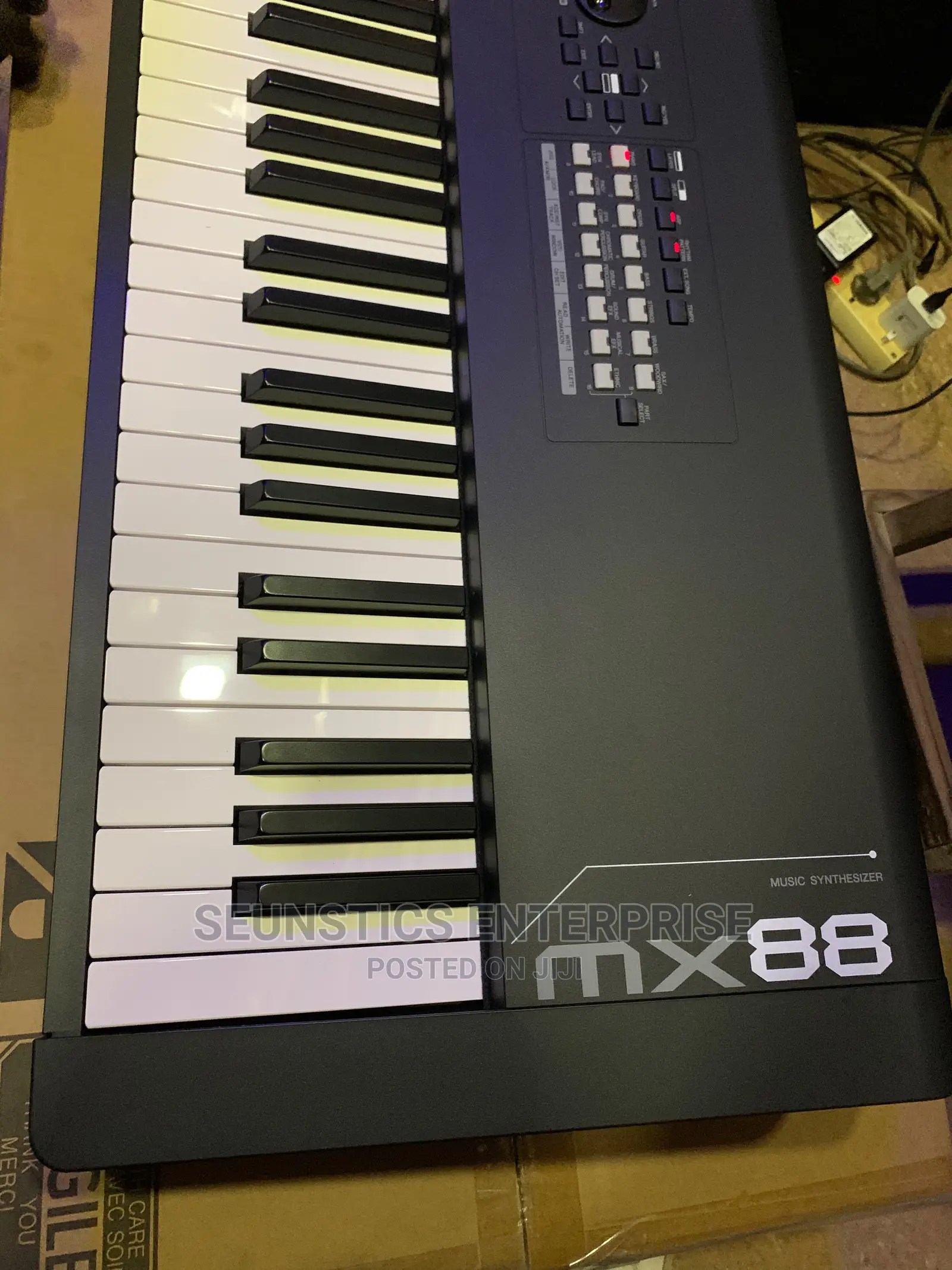 Quality Yamaha Mx88 Keyboard (Piano)
