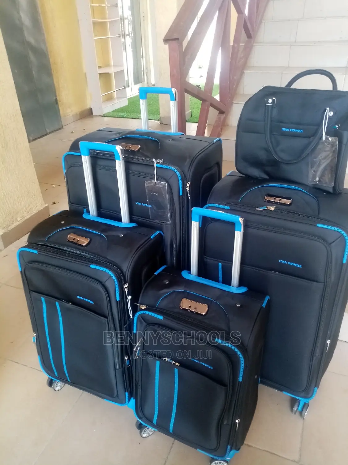 Set of 5 Star Express Traveling Luggage Boxes