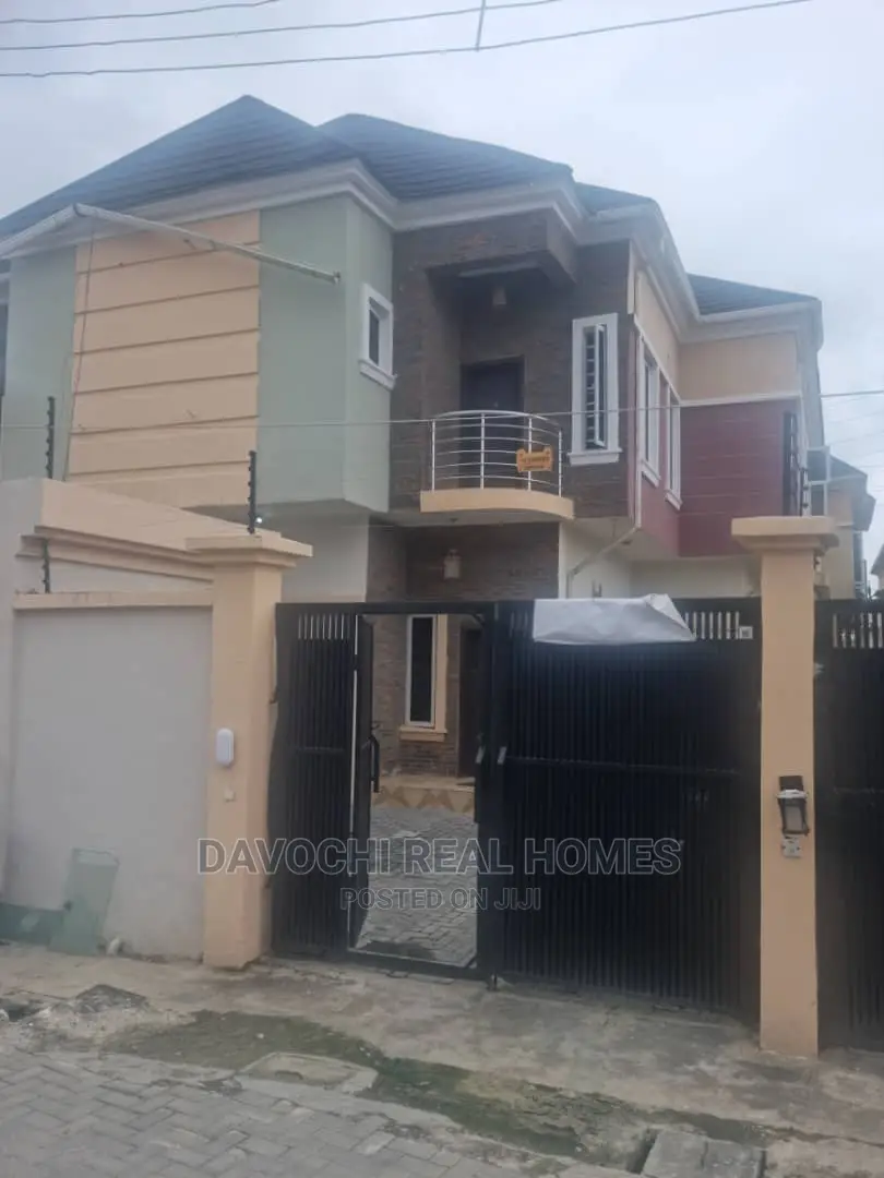 4bdrm Duplex in Ologolo Estate, Lekki for rent