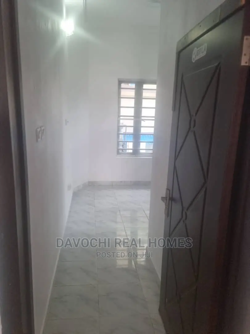 4bdrm Duplex in Ologolo Estate, Lekki for rent