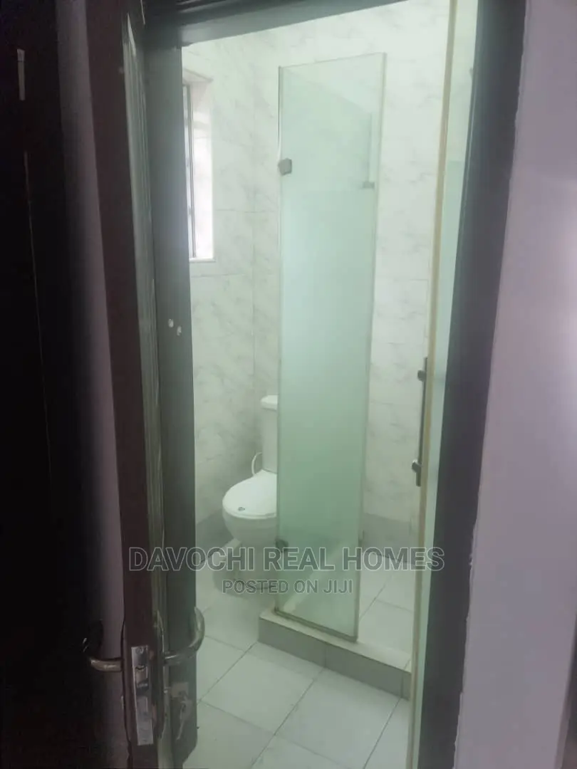 4bdrm Duplex in Ologolo Estate, Lekki for rent