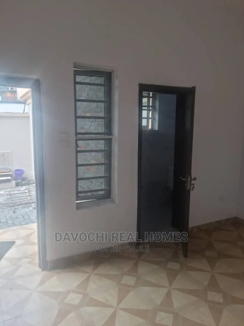 4bdrm Duplex in Ologolo Estate, Lekki for rent