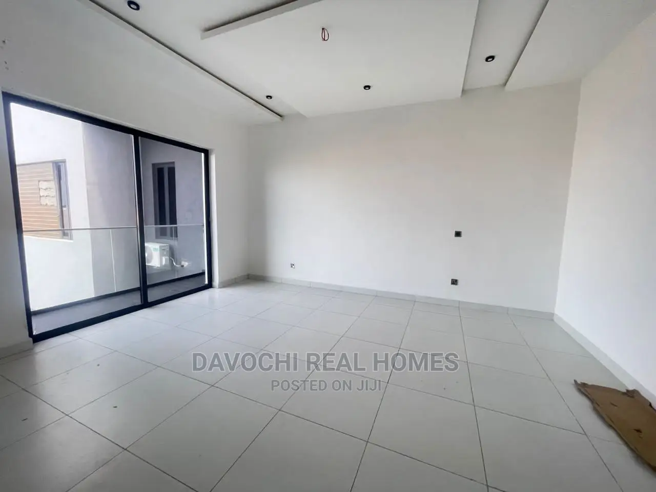 4bdrm Duplex in Lekki Phase One for rent