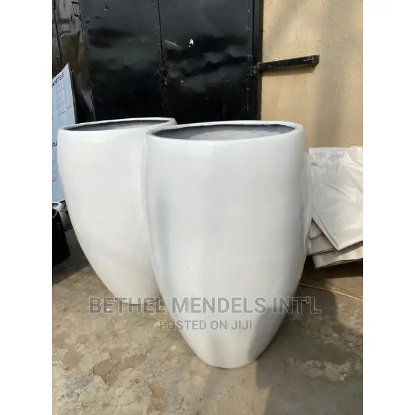 100cm Fiberglass Flower Vases Available for Bulk Sales