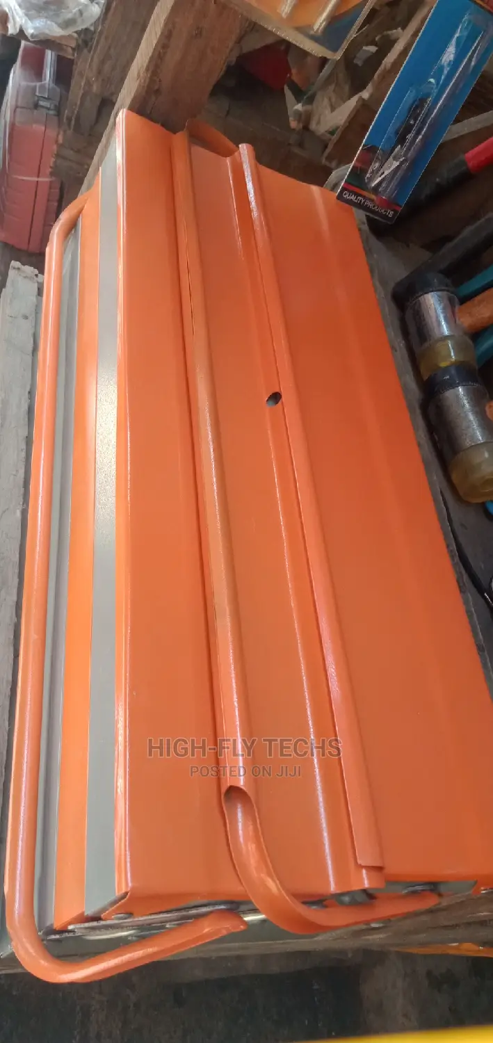 5 Compartments Empty Toolbox