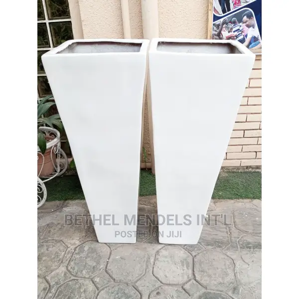 Wholesales of 120cm Tapered Fiberglass Flower Pot