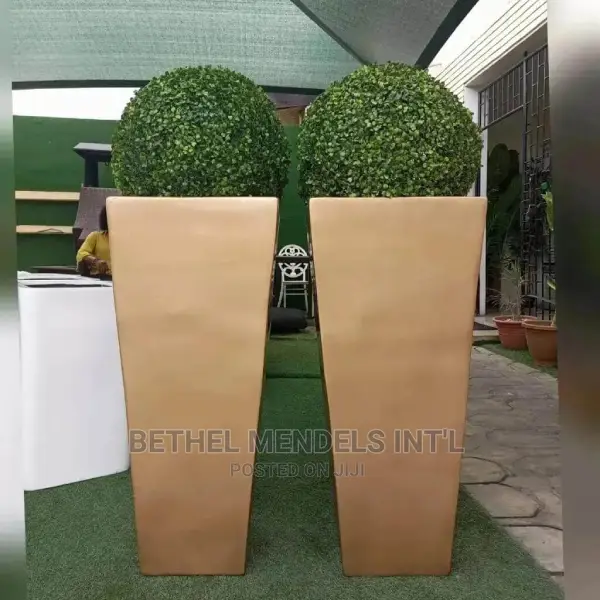 Wholesales of 120cm Tapered Fiberglass Flower Pot