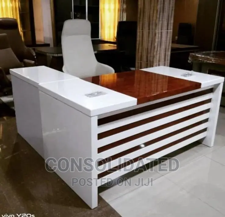 Quality Executive L-Shaped Office Table With Drawers.
