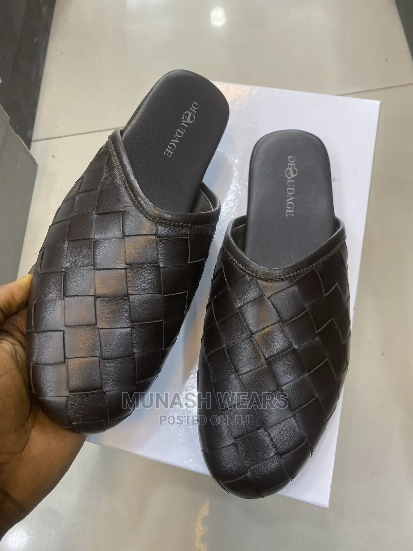 Italian Daeudage Half Shoe