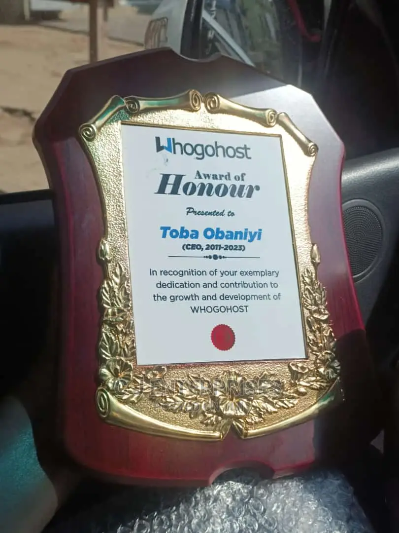Wooden Award Plaque S44