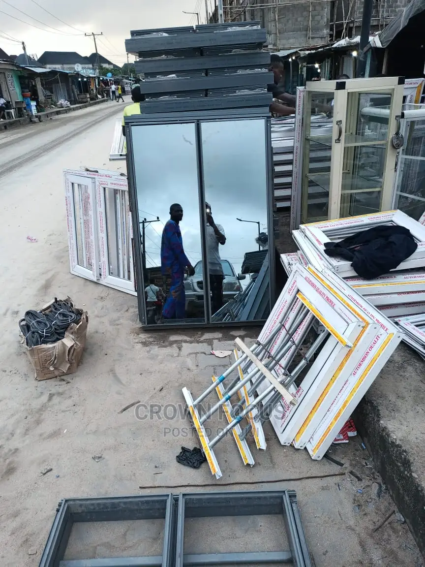 Frameless Aluminum Windows With Burglary and Net