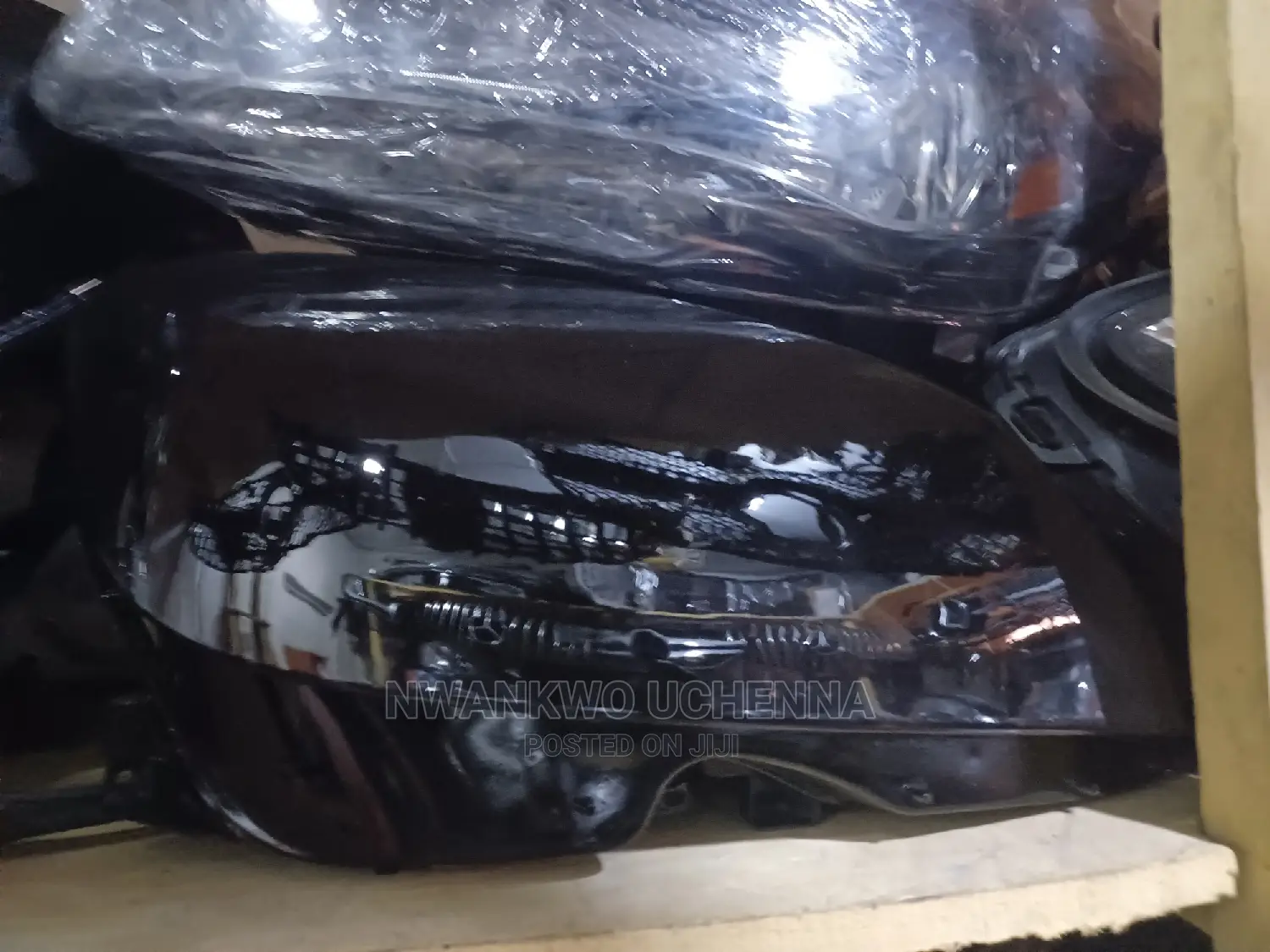Headlamp Yahoo C300 2008 -2012