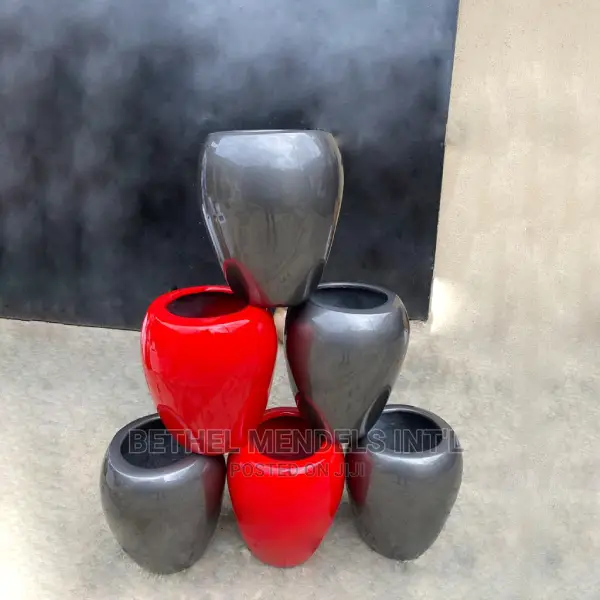 40cm Apple Fiberglass Flower Pot | Wholesales of Flower Pots