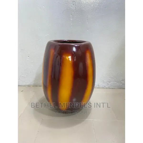 60cm Egg Classic Fiberglass Flower Planter | Bulk Sales