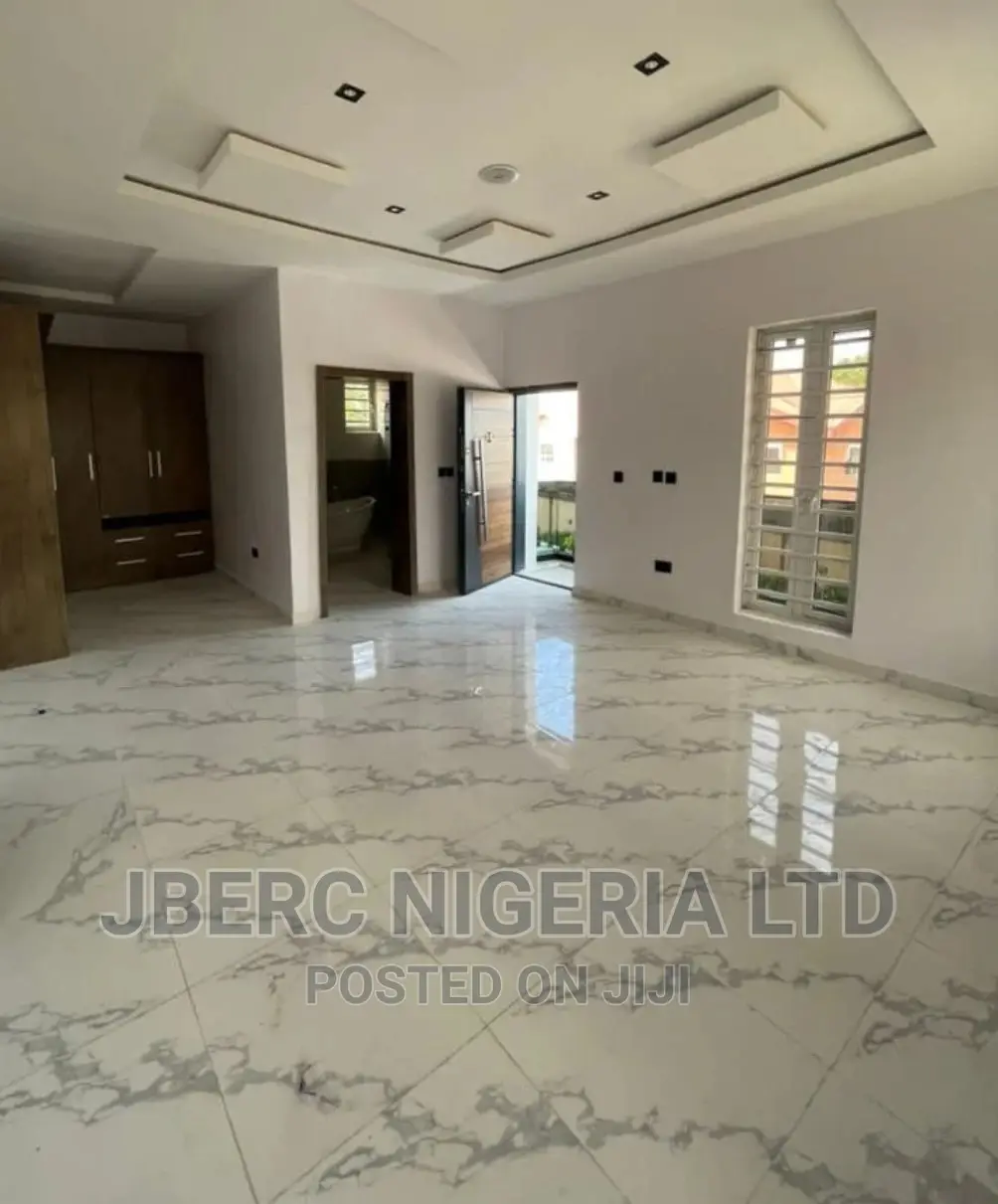 4bdrm Duplex in Abraham Adesanya for sale