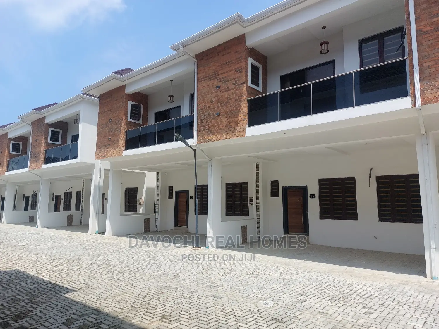 4bdrm Duplex in Chevron Second Toll, Lekki for rent