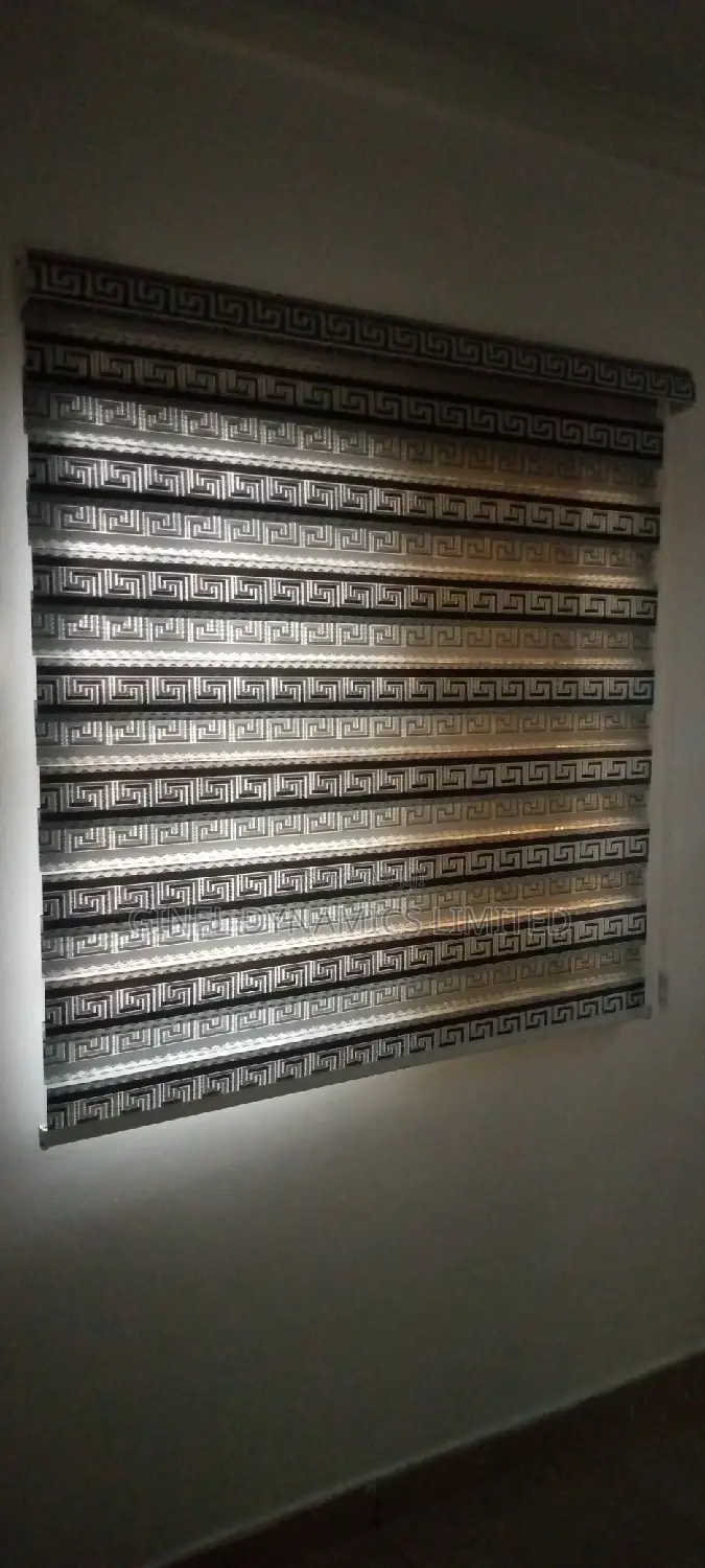 High Quality Window Blinds (Free Delivery)