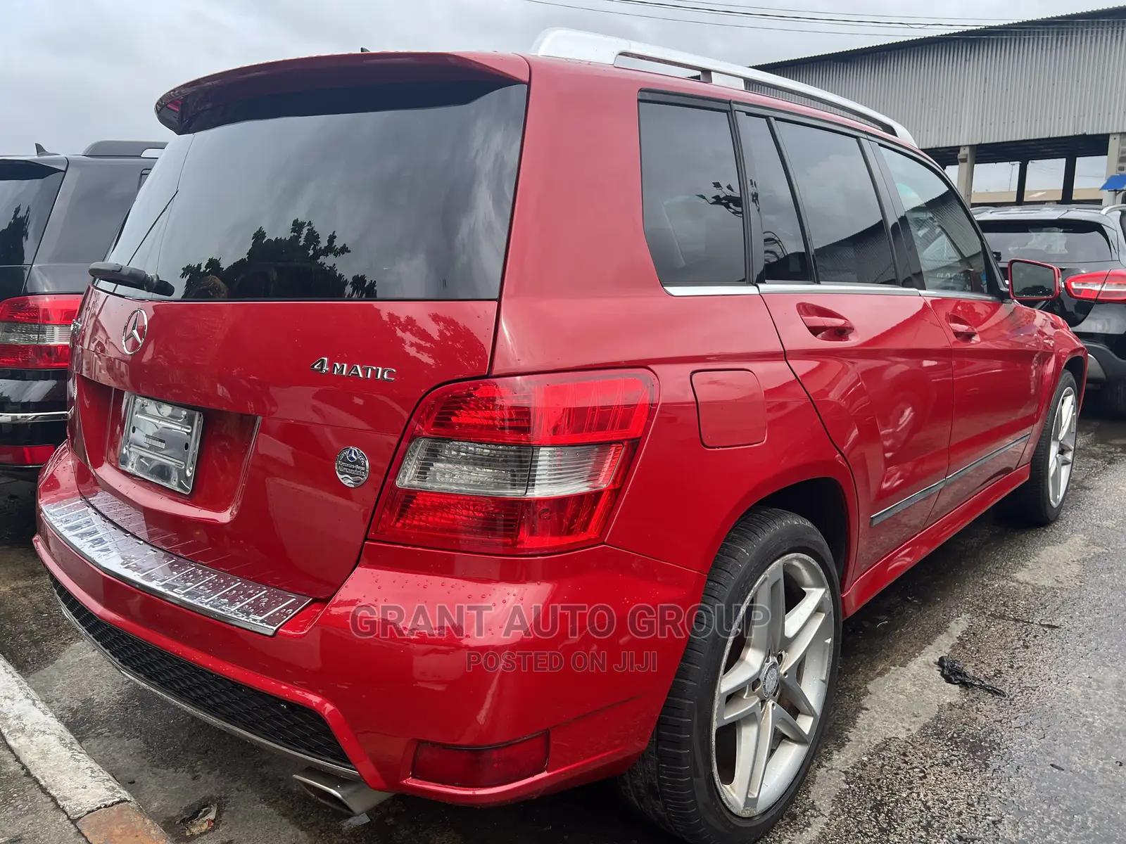 Mercedes-Benz GLK-Class 350 4MATIC 2010 Red