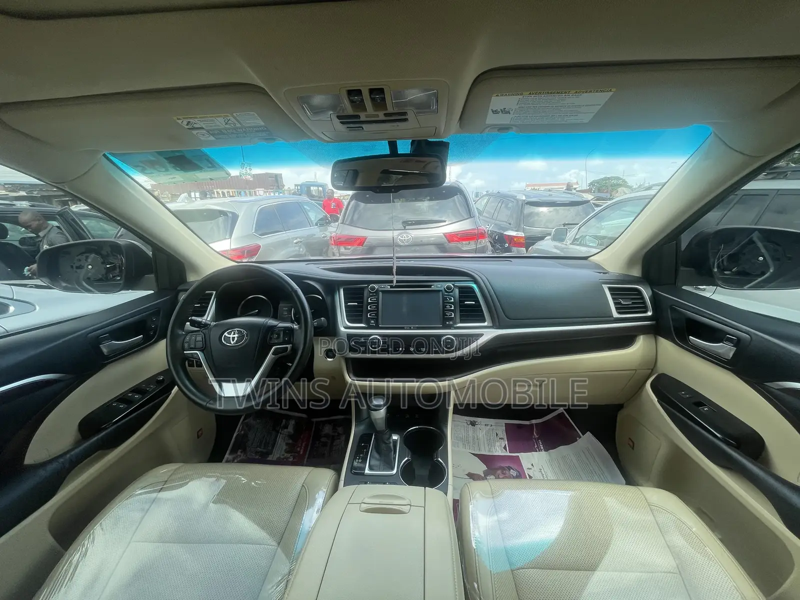 Toyota Highlander 2016 Red