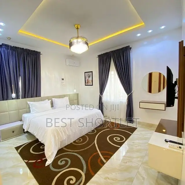 Luxurious Lavish Bedrooms With Wit Spectacular Interior