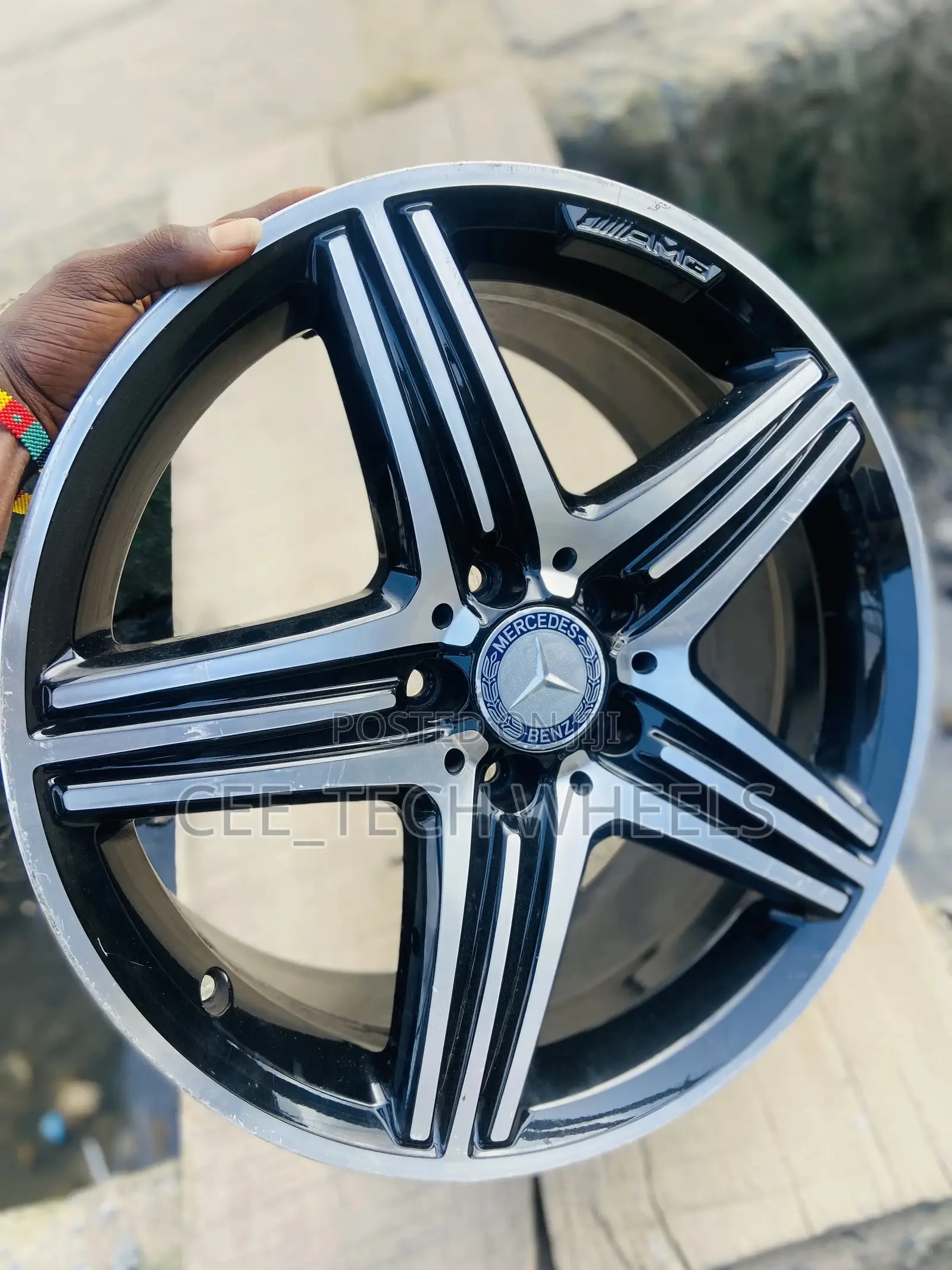 Factory Mercedes Benz
