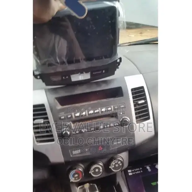 Mitsubishi Outlander 2005-2014 Android Player + Camera.