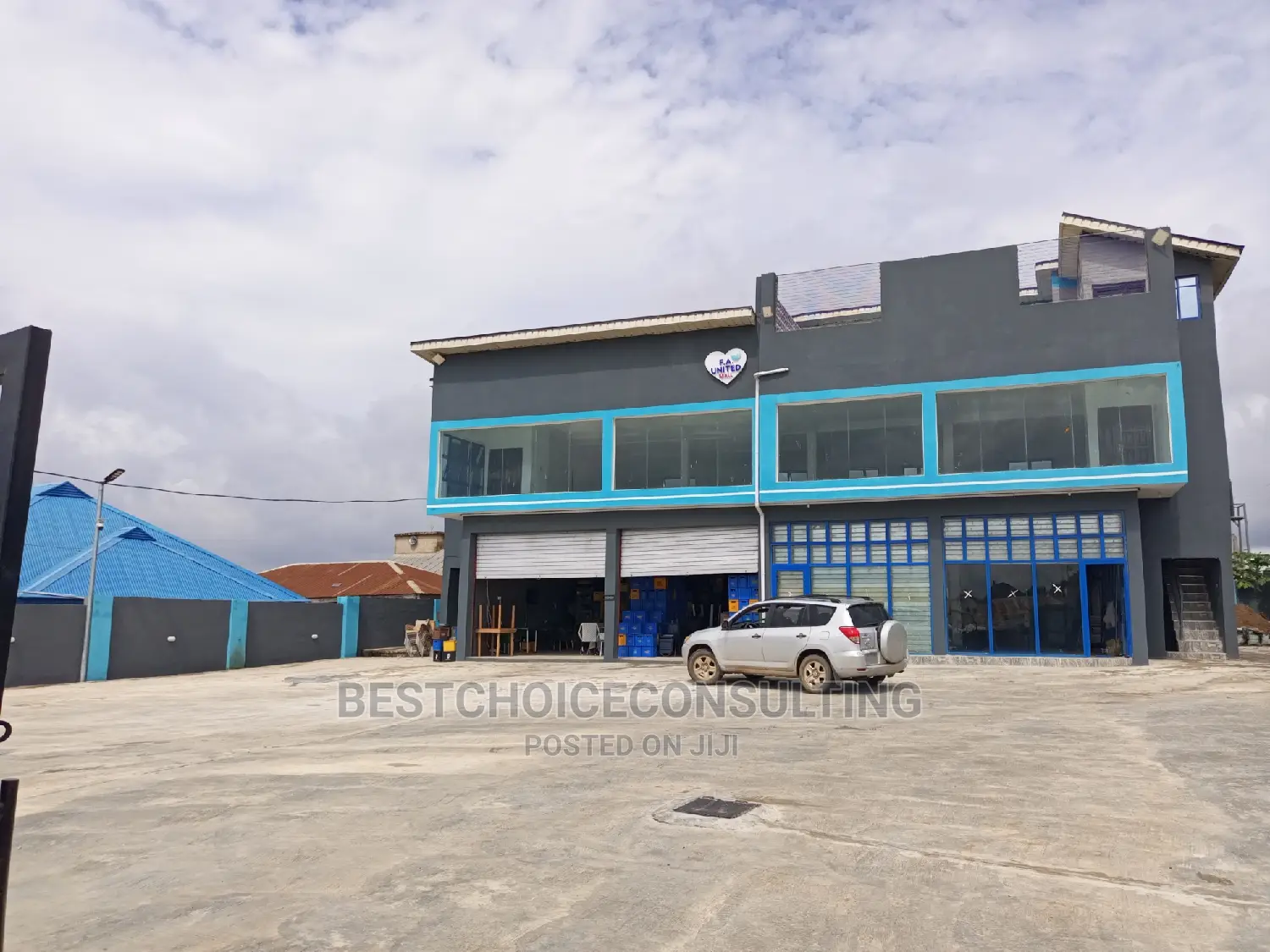 Lounge Space for Lease by the Road, in Akala Expr. Kasumu Rd