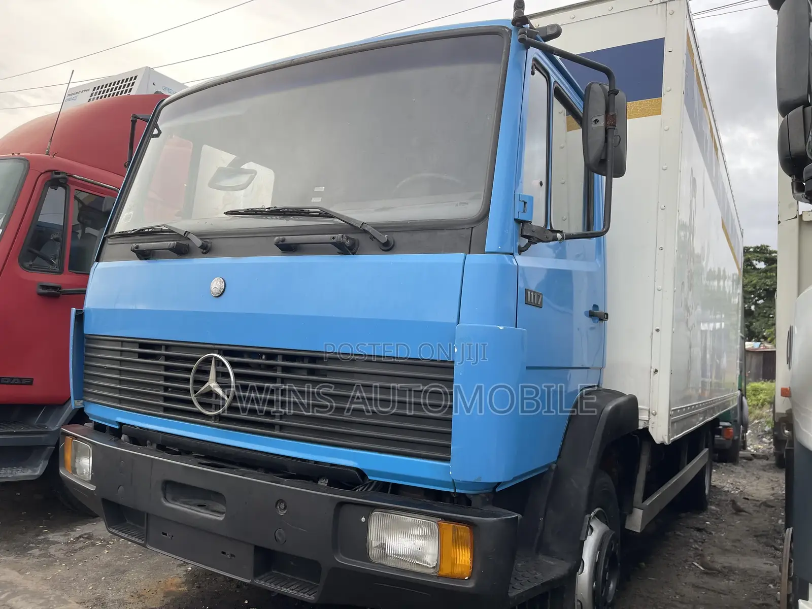 Mercedes-Benz 1117 Container Body